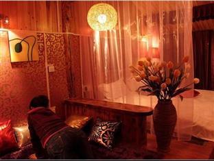 Open Sesame Flowers Hotel Lijiang  Buitenkant foto